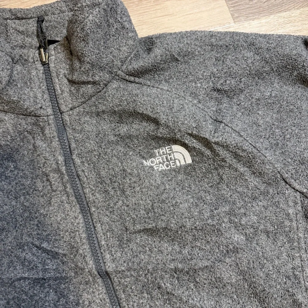 The North Face Mens Large Gray Full Zip Fleece Jacket Mock Neck Outdoor Layer
